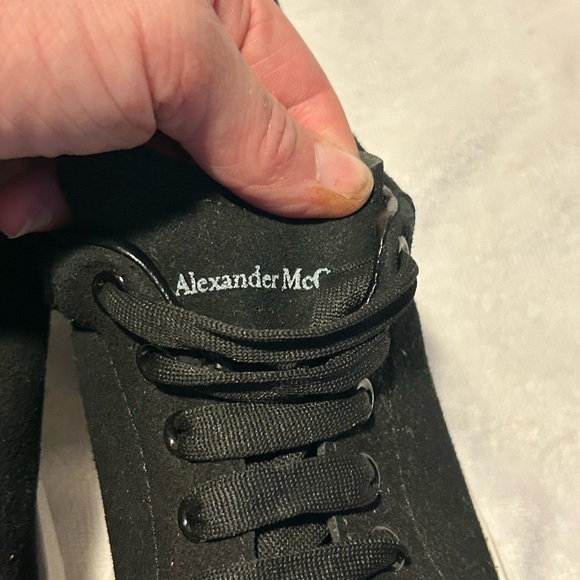 Alexander McQueen Women's Oversized Sneaker in Black Size 40 US Size 10 - Picture 7 of 7